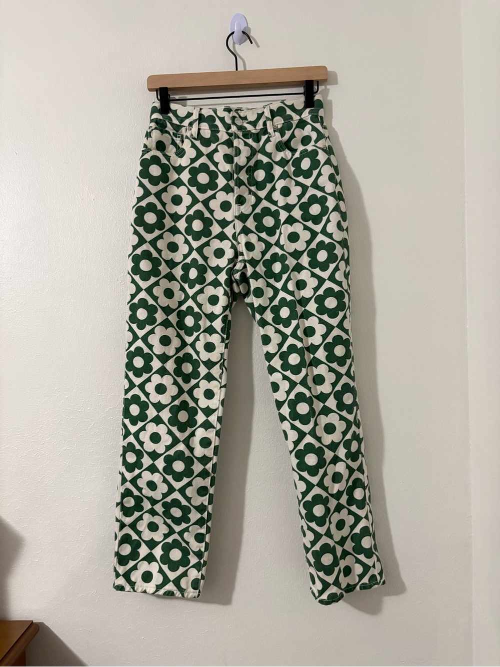 PacSun Daisy High Waisted Straight Leg Jeans | Size: 26